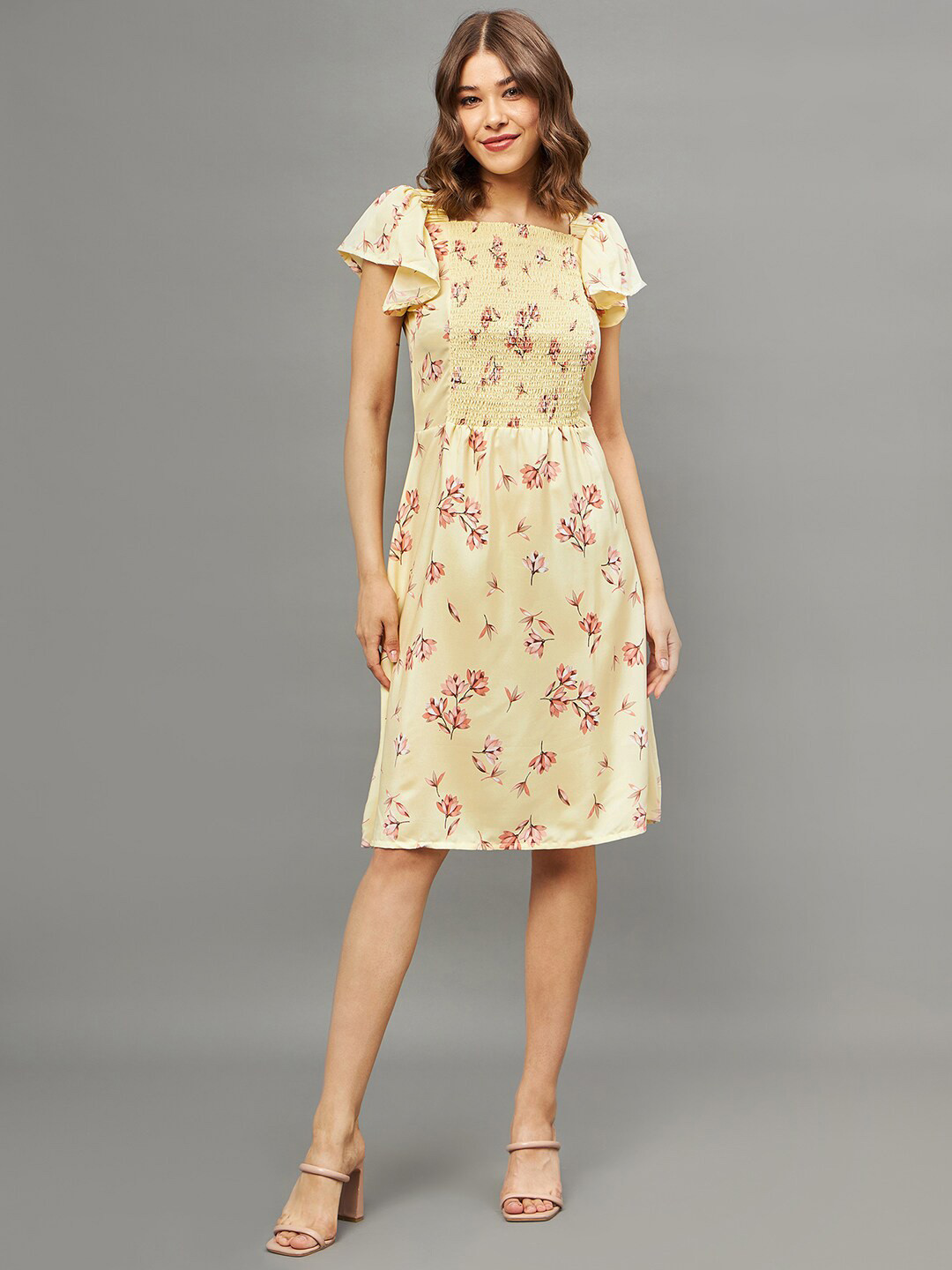 

THE PAJAMA FACTORY Floral Printed Flutter Sleeve Smocked A-Line Knee Length Dress, Yellow