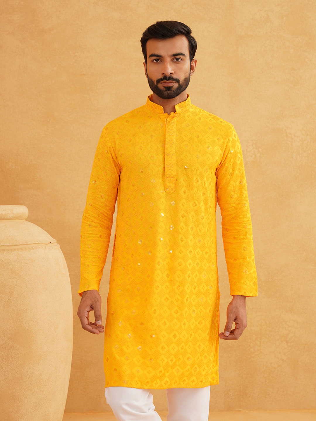 

SOJANYA Embroidered Mandarin Collar Long Sleeves Straight Kurta, Yellow