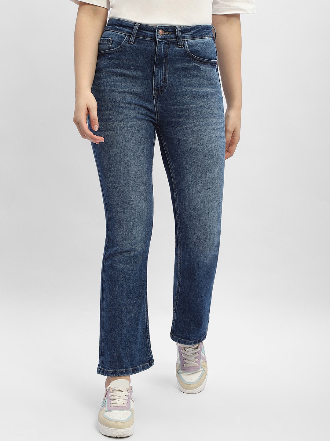 

Madame Women Bootcut Heavy Fade Cotton Jeans, Blue