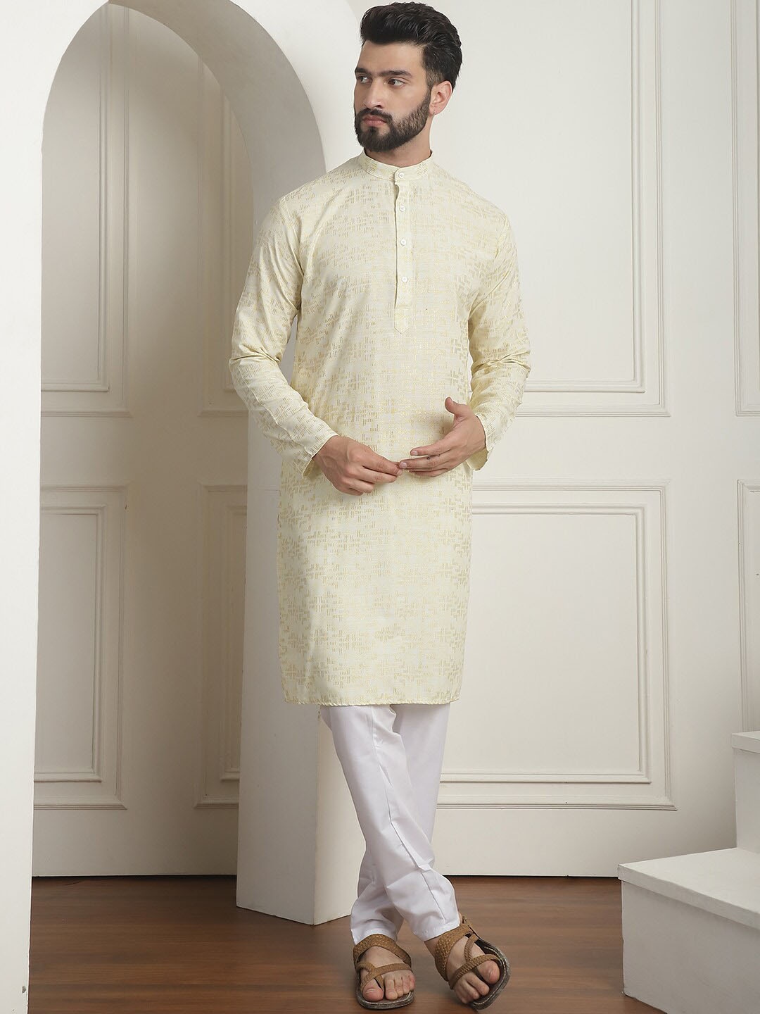 

SOJANYA Geometric Printed Straight Pure Cotton Kurta with Churidar, Yellow