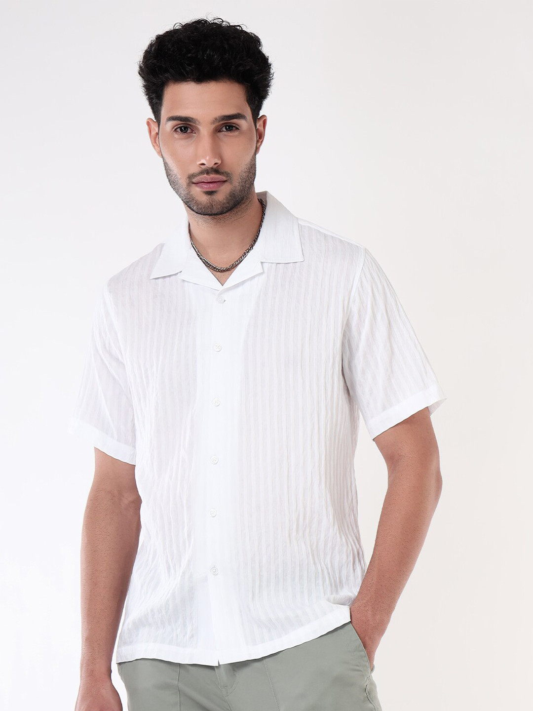 

Beyoung Classic Oversized Vertical Stripes Cotton Casual Shirt, White