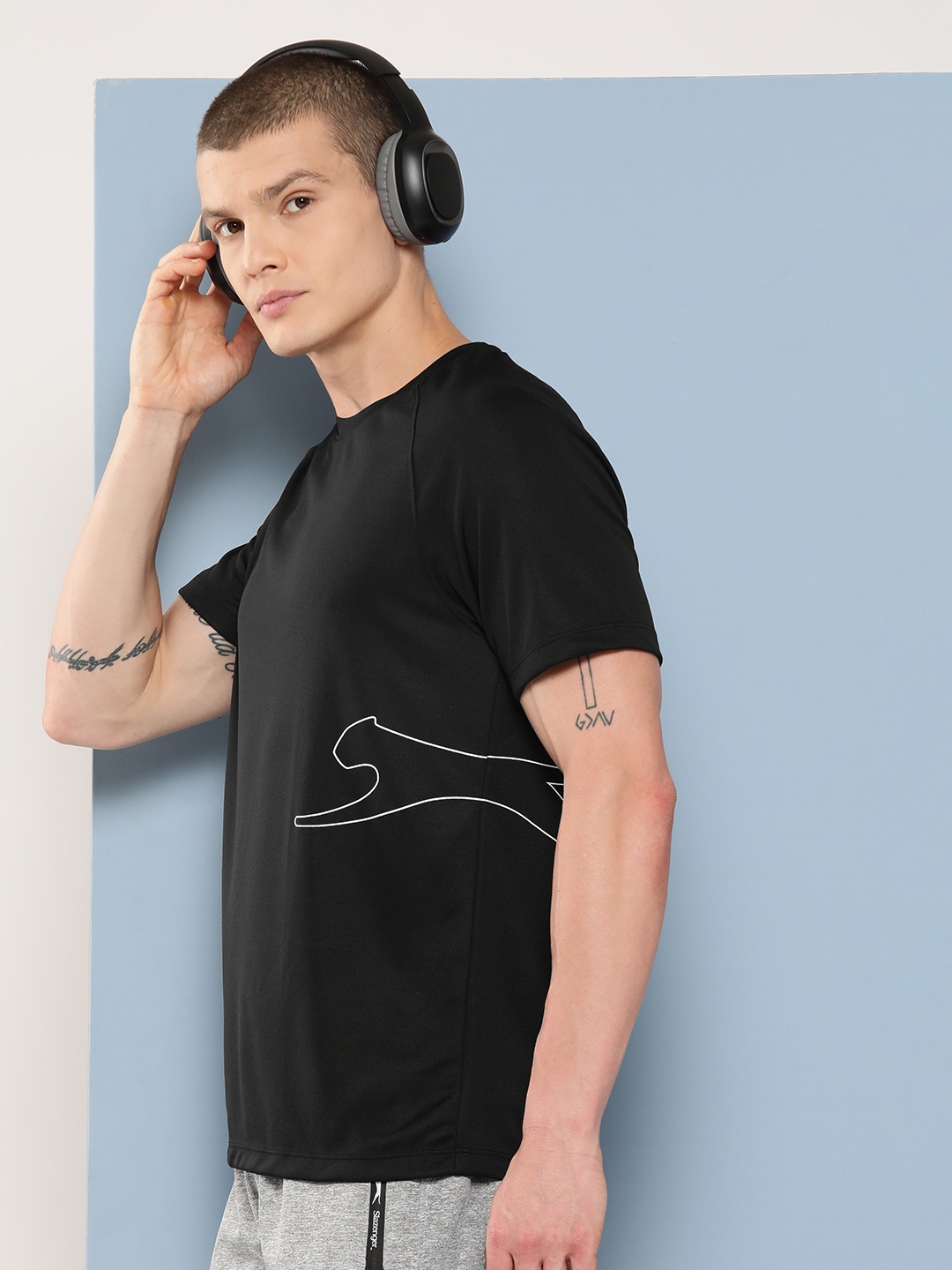 

Slazenger Men Brand Logo Printed Ultra-Dry Running T-shirt, Black