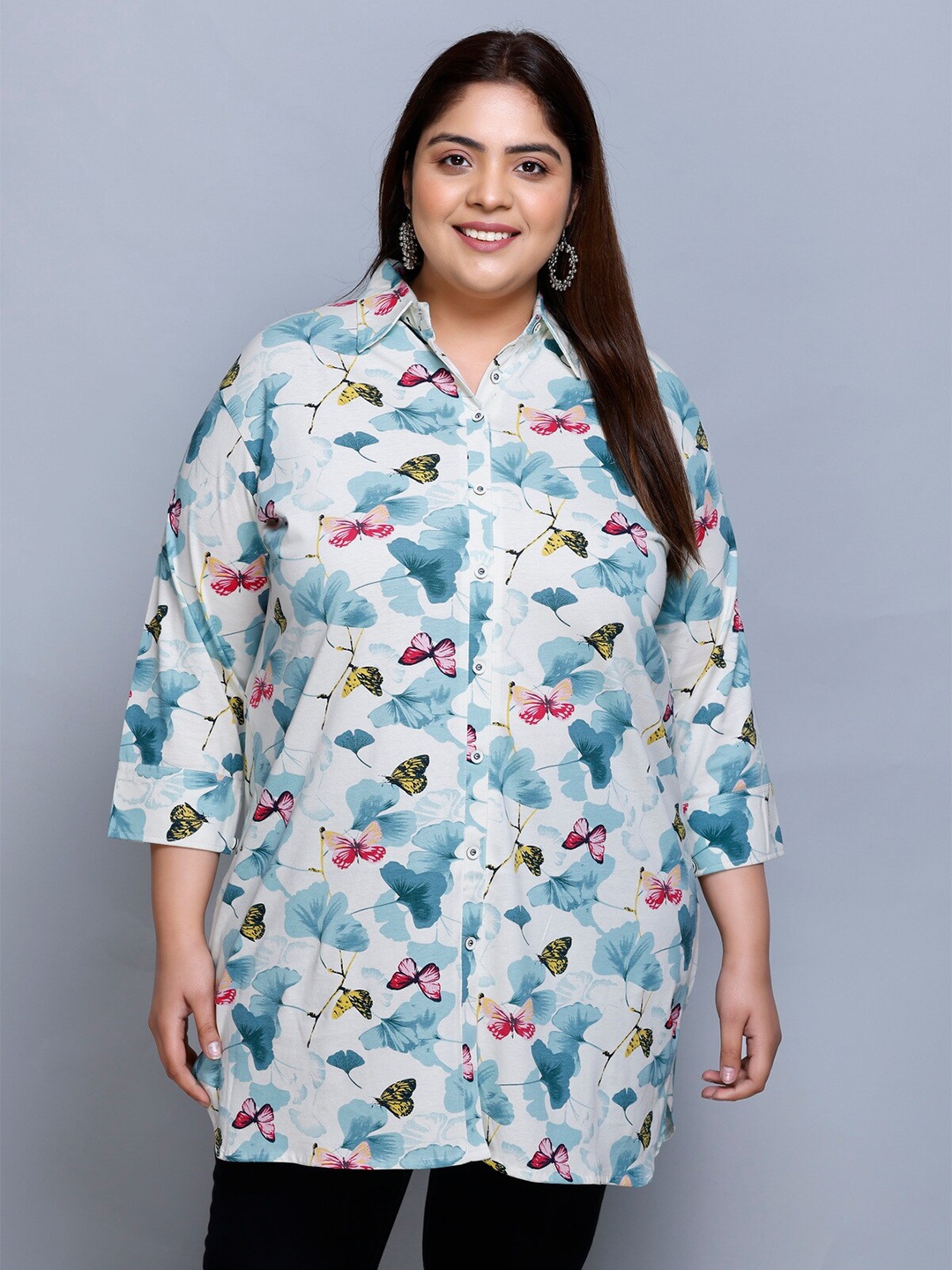 

IN Love Plus Size Classic Floral Printed Cotton Longline Casual Shirt, White