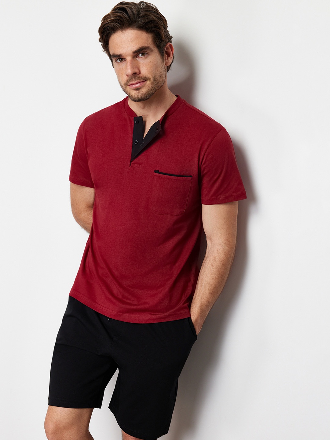 

Trendyol Men Pure Cotton Night suit, Maroon