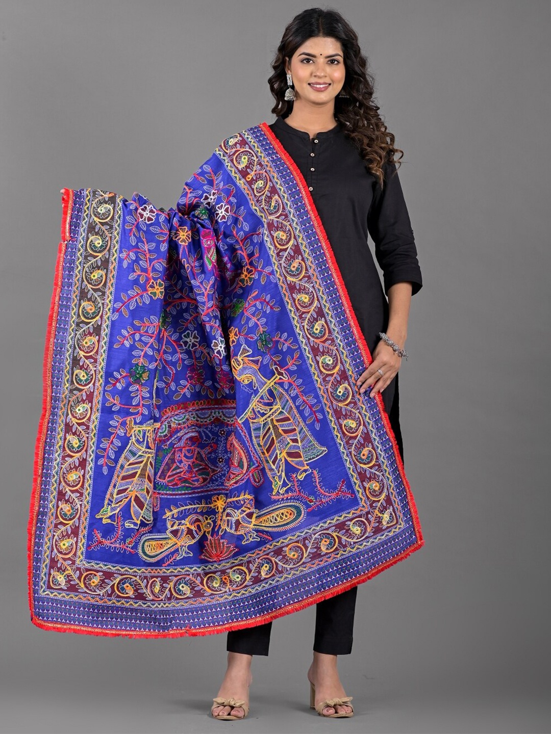 

Apratim Ethnic Motifs Embroidered Dupatta with Thread Work, Blue