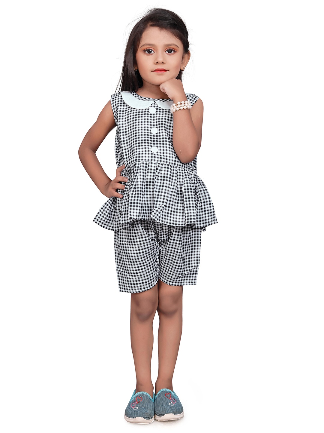

SWAADHI Girls Checked Peter Pan Collar Sleeveless Cotton Peplum Top, Grey