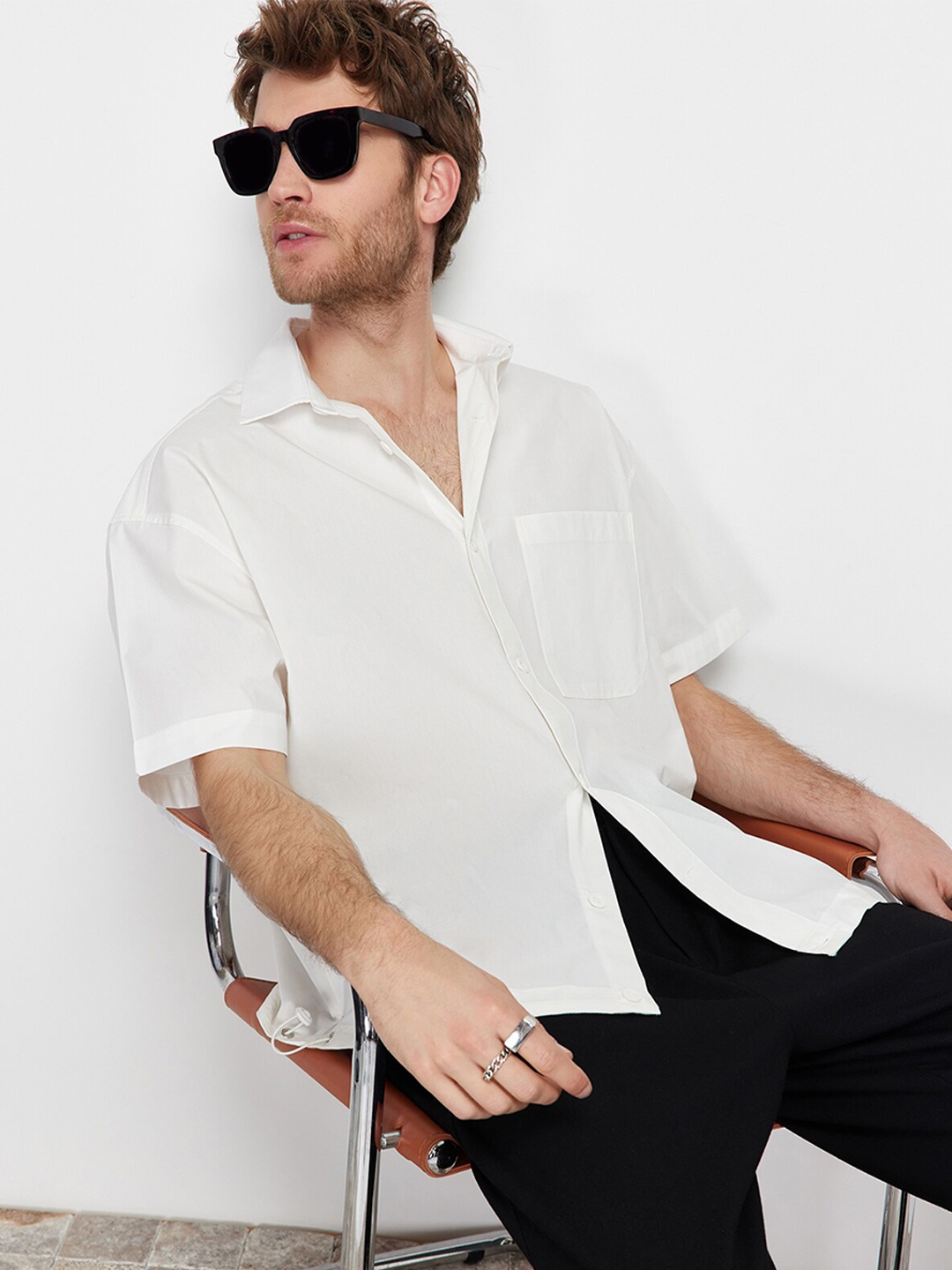 

Trendyol Spread Collar Opaque Pure Cotton Casual Shirt, White