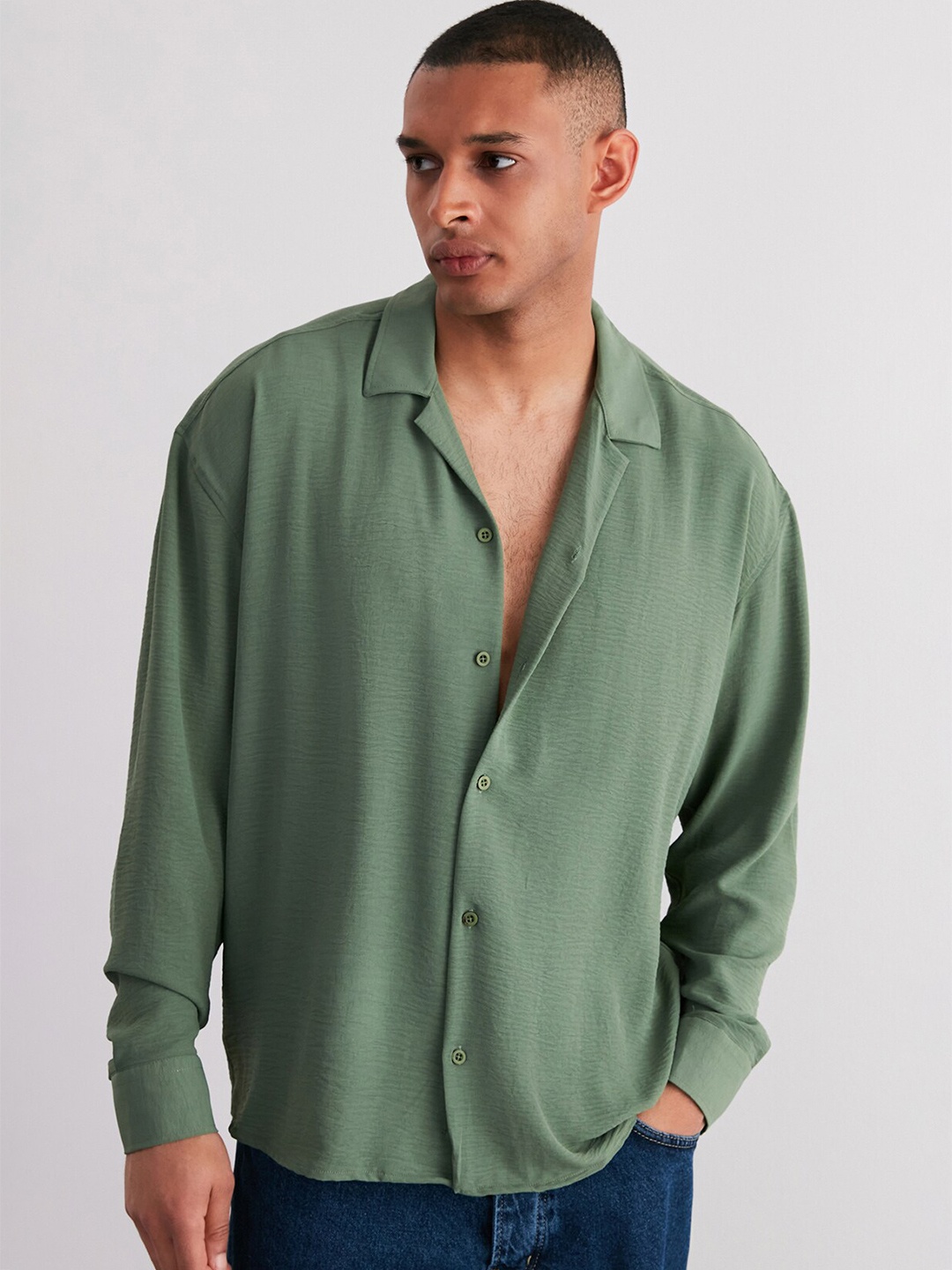 

Trendyol Textured Cuban Collar Casual Shirt, Green