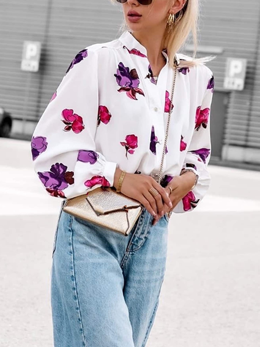 

StyleCast White Floral Print Shirt Style Top