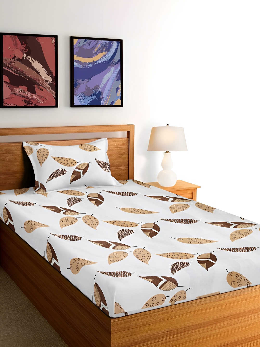 

Arrabi Cream-Coloured & Beige Floral 300 TC Single Bedsheet with Pillow Cover
