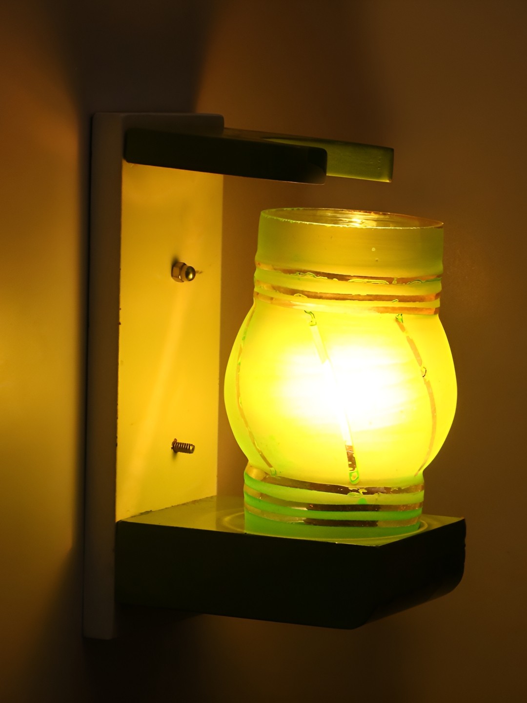 

1ST TIME Green & White Printed Abstract Shaped Glass Wall Lamp