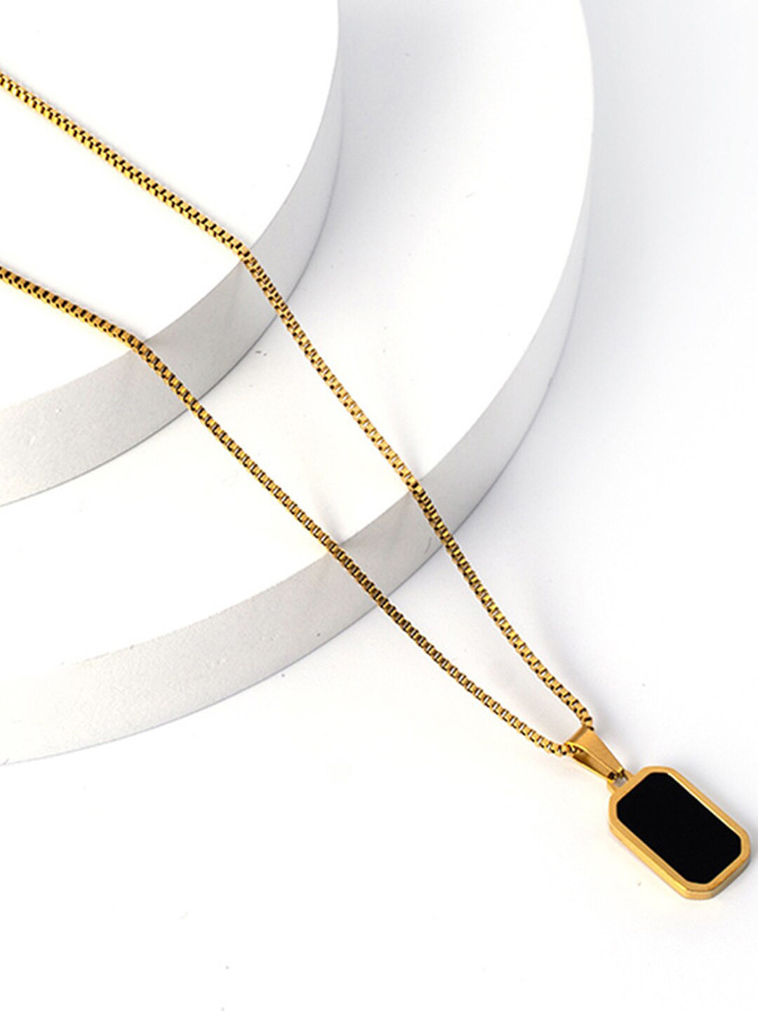 

FIMBUL Stainless Steel Stone Studded Rectangle Shape Pendant Chain, Gold