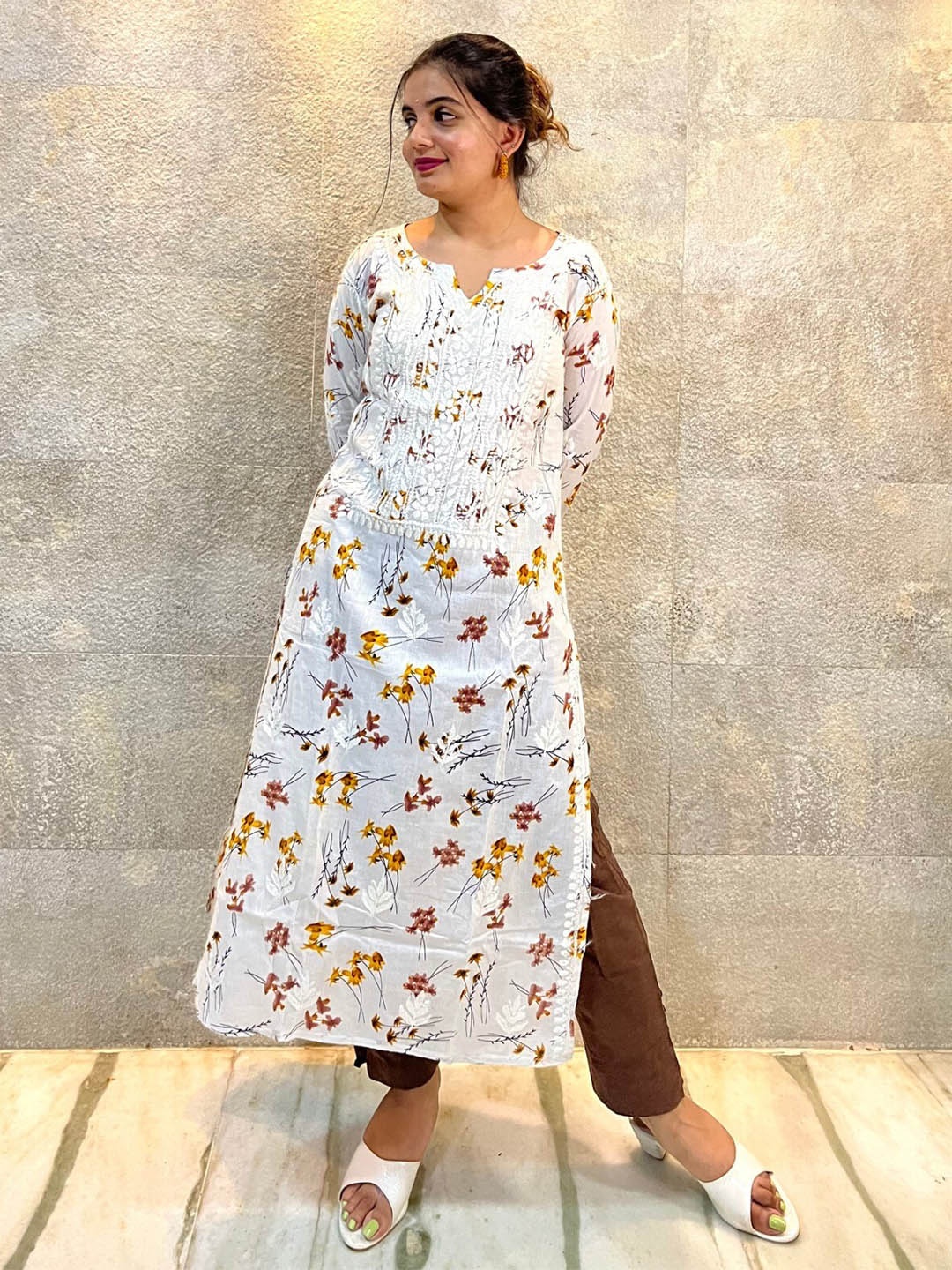 

THE VASILIKI Pure Cotton Floral Printed Chikankari Kurta, White