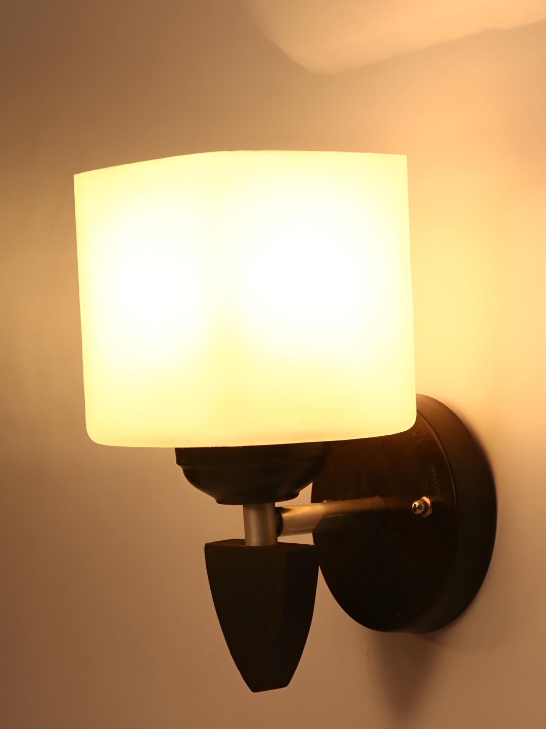 

1ST TIME White Glass Traditional Rectangle Shaped Wall Lamp