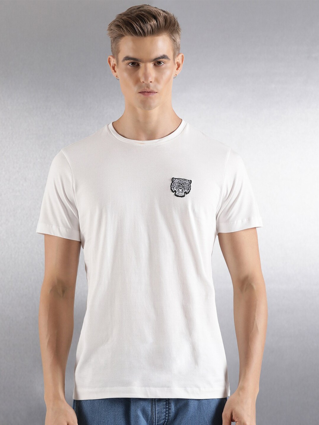 

Breakbounce Round Neck Short Sleeves Cotton T-shirt, Off white