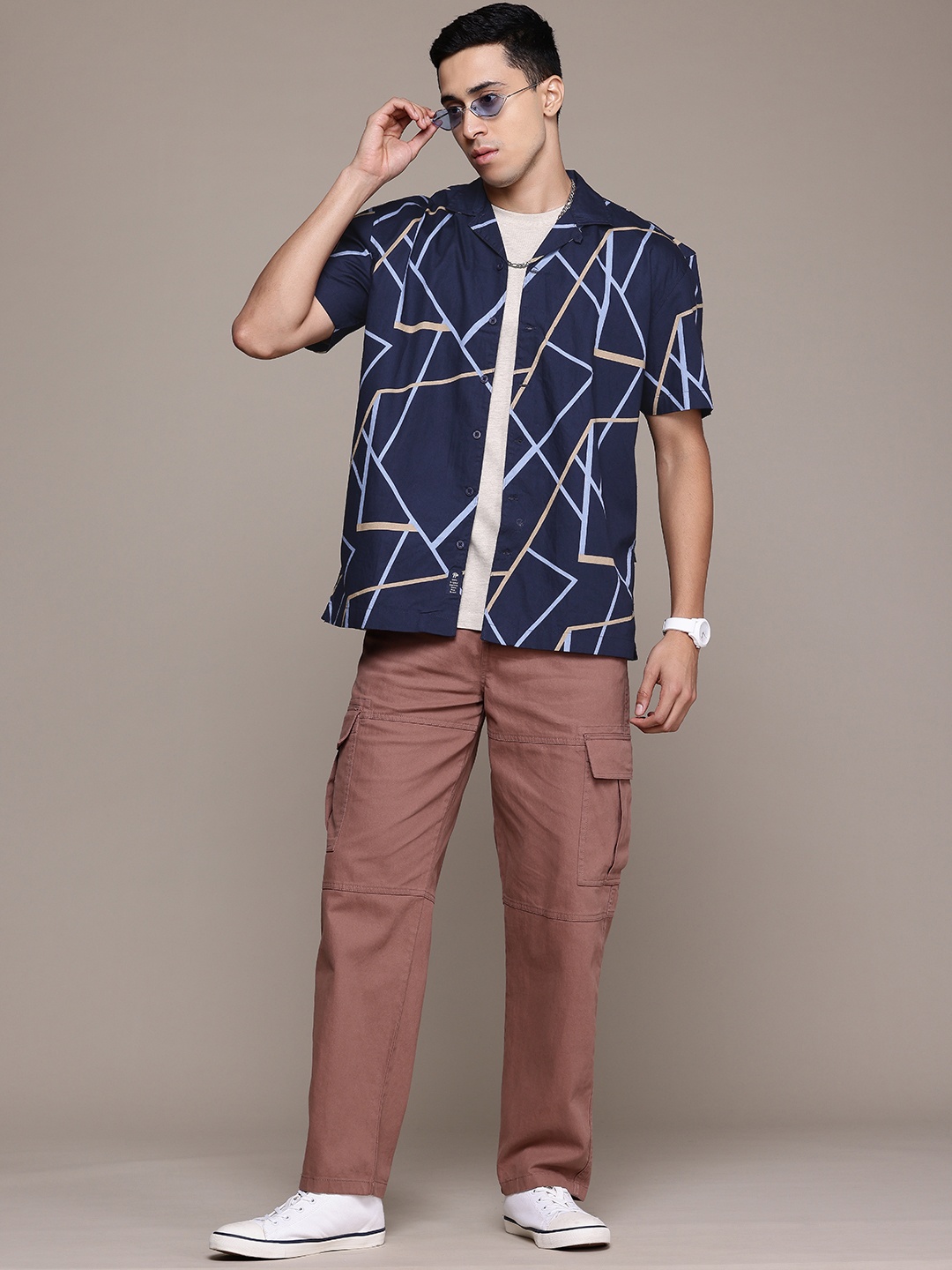 

The Roadster Lifestyle Co. Printed Relaxed Fit Cotton Shirt, Navy blue