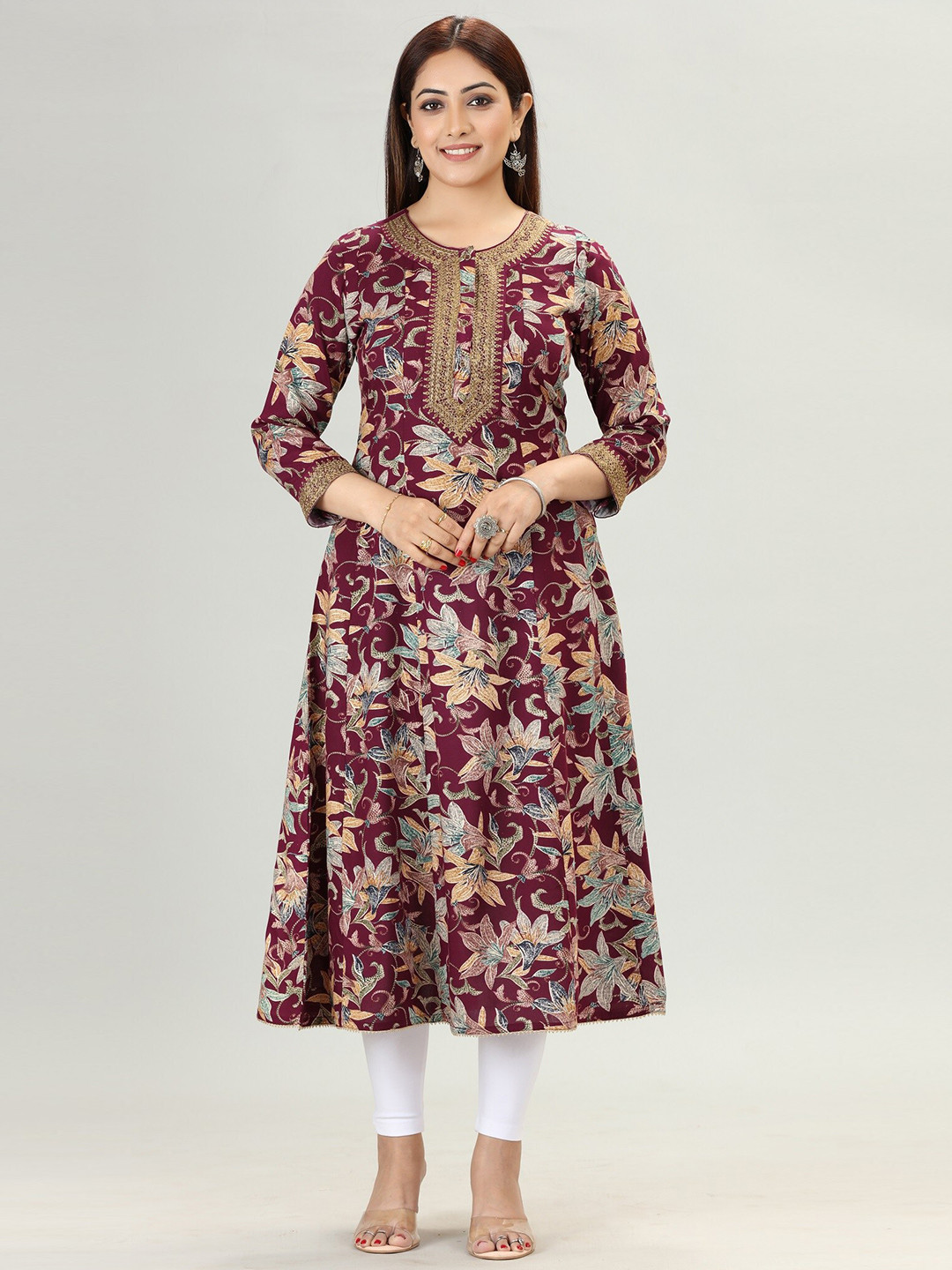 

COTTON CULTURE Floral Printed Round Neck Straight Kurta, Burgundy