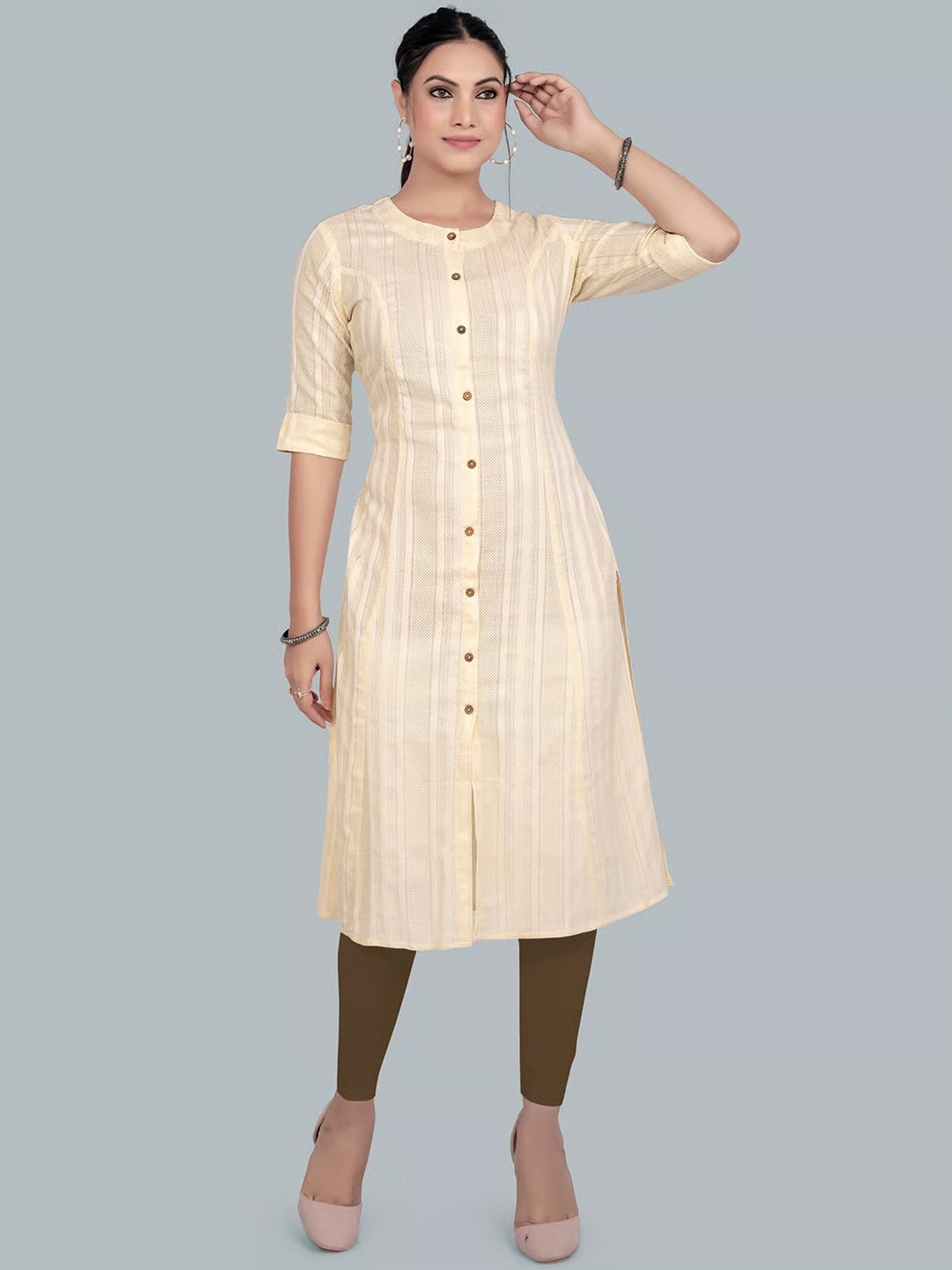 

COTTON CULTURE Round Neck Woven Design Straight Kurta, Cream