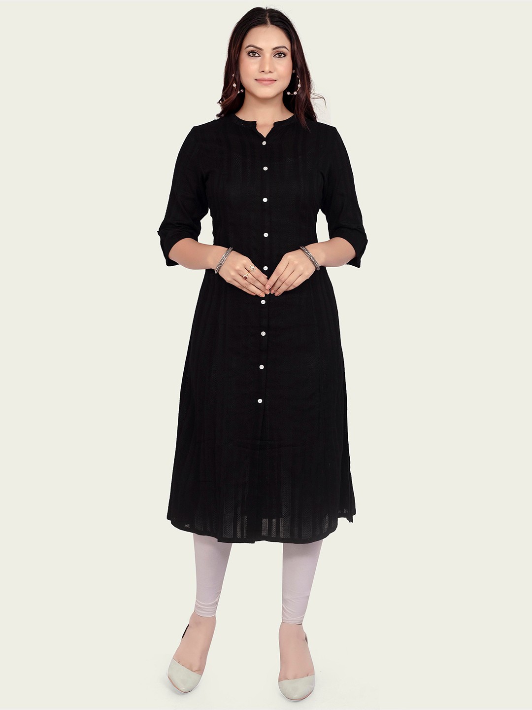 

COTTON CULTURE Woven Design Cotton Notched Neck Straight Kurta, Black