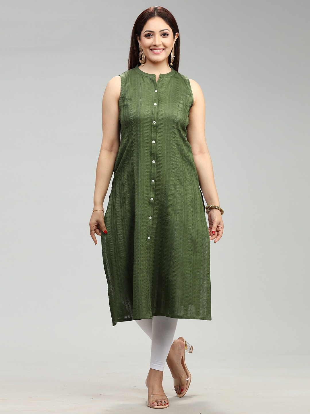 

COTTON CULTURE Woven Design Cotton Band Collar Sleeveless Straight Kurta, Green
