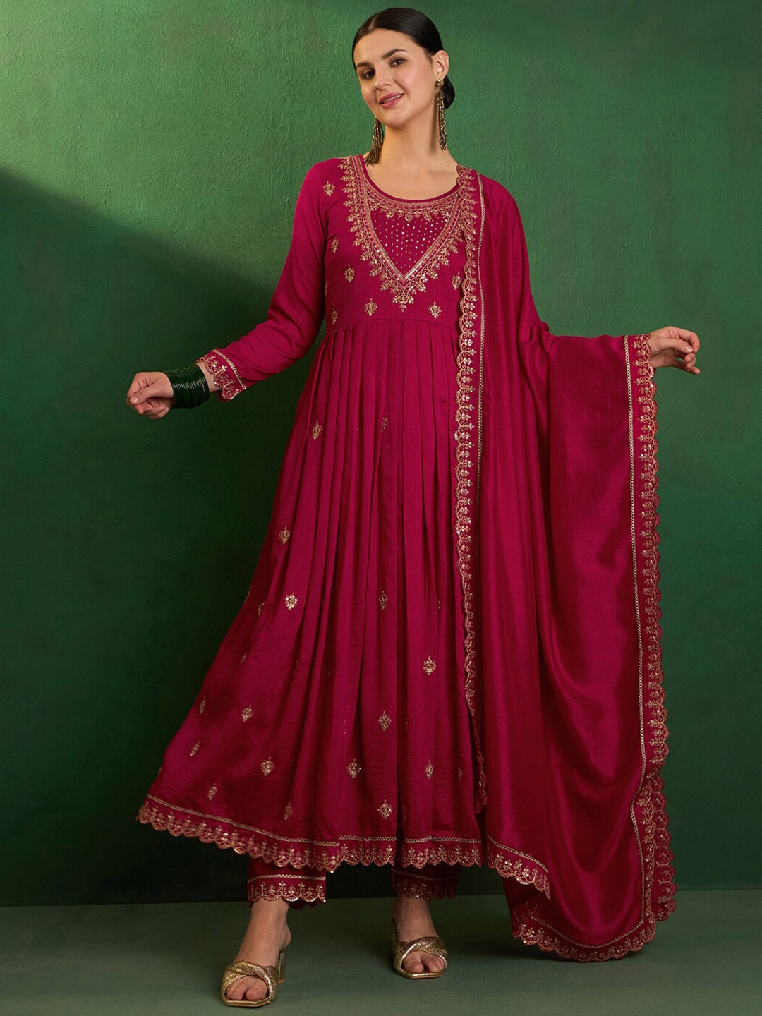 

Sangria Zari & Sequence Embroidered Round Neck Anarkali Kurta With Trousers & Dupatta, Pink