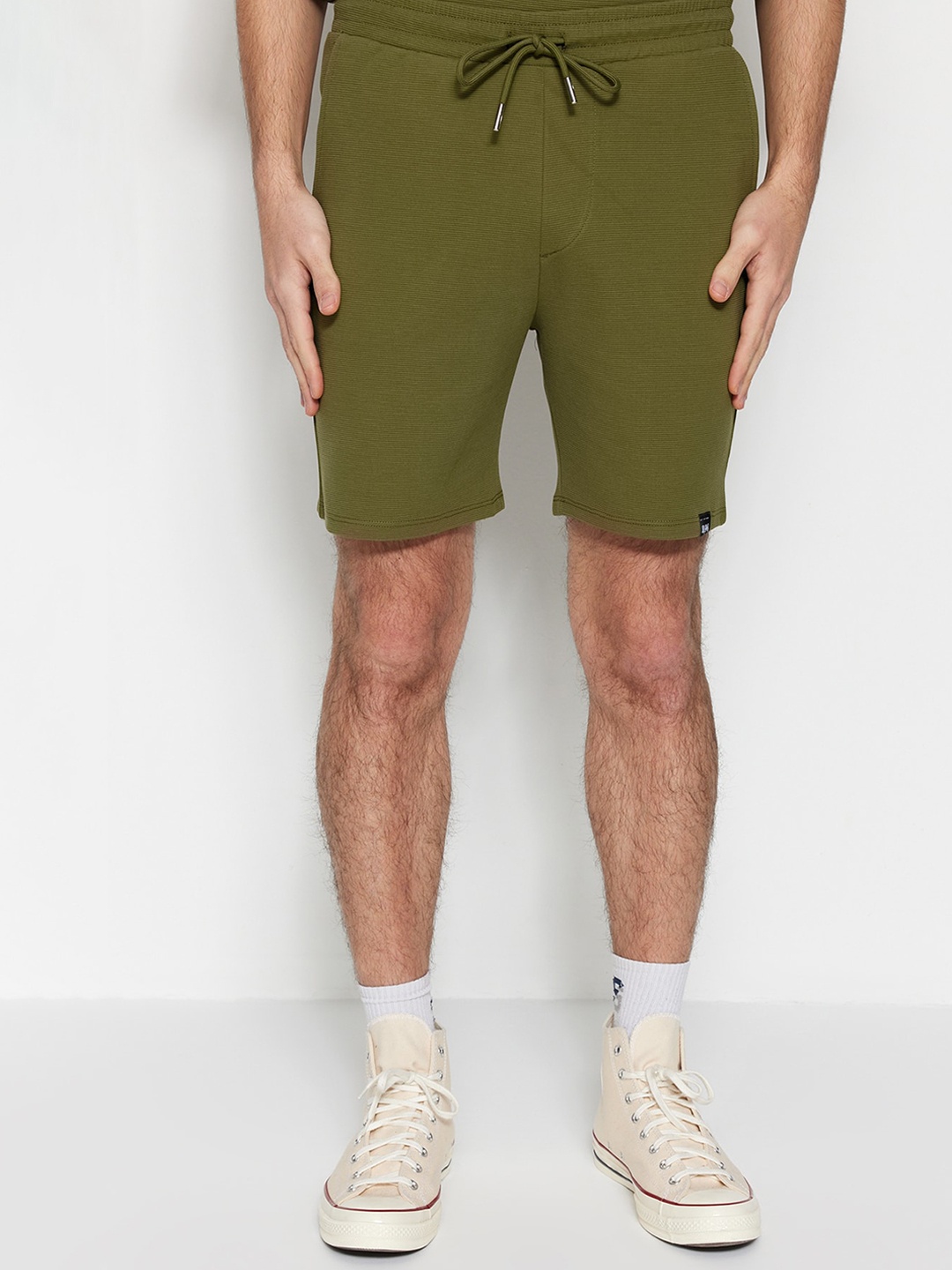 

Trendyol Men Mid-Rise Pure Cotton Casual Shorts, Khaki
