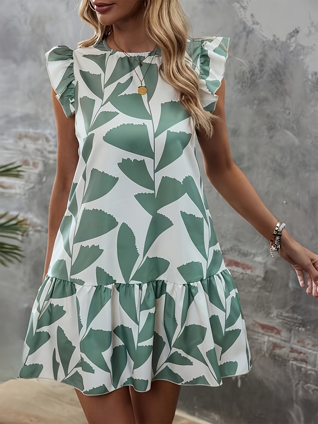 

StyleCast Green Tropical Printed A-Line Dress