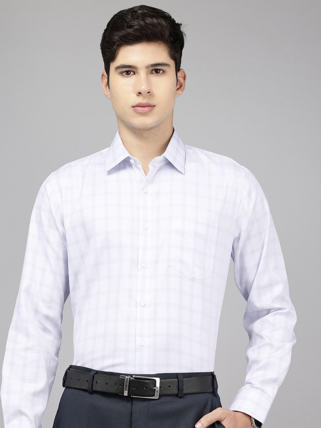 

Van Heusen Pure Cotton Slim Fit Self-Design Checked Formal Shirt, Blue