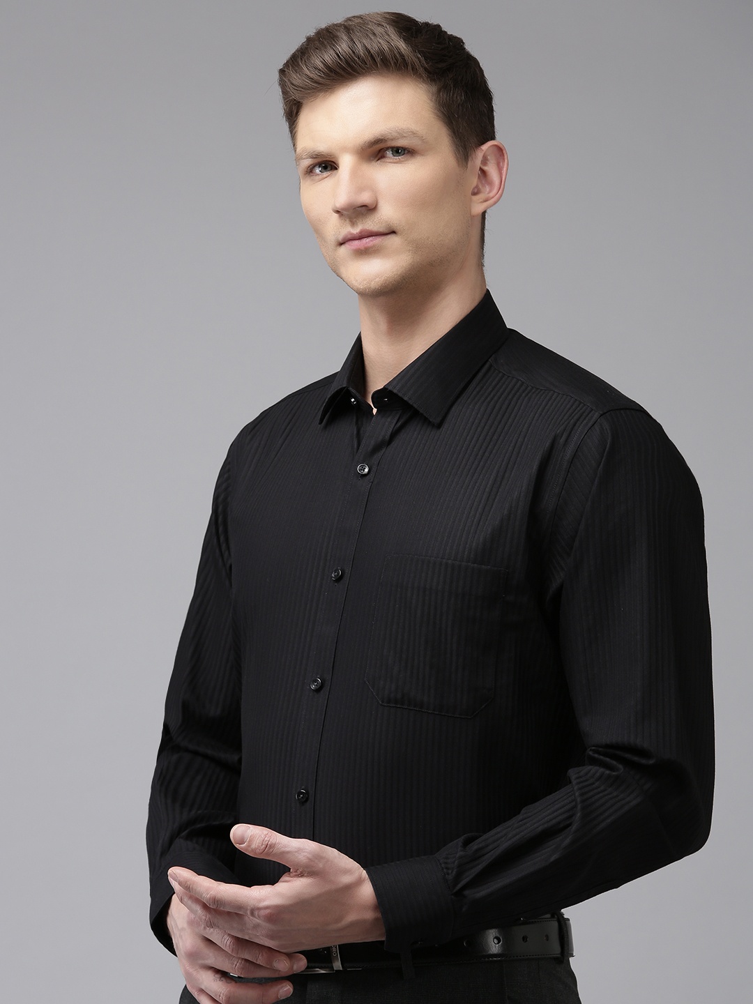 

Van Heusen Pure Cotton Custom Opaque Striped Formal Shirt, Black