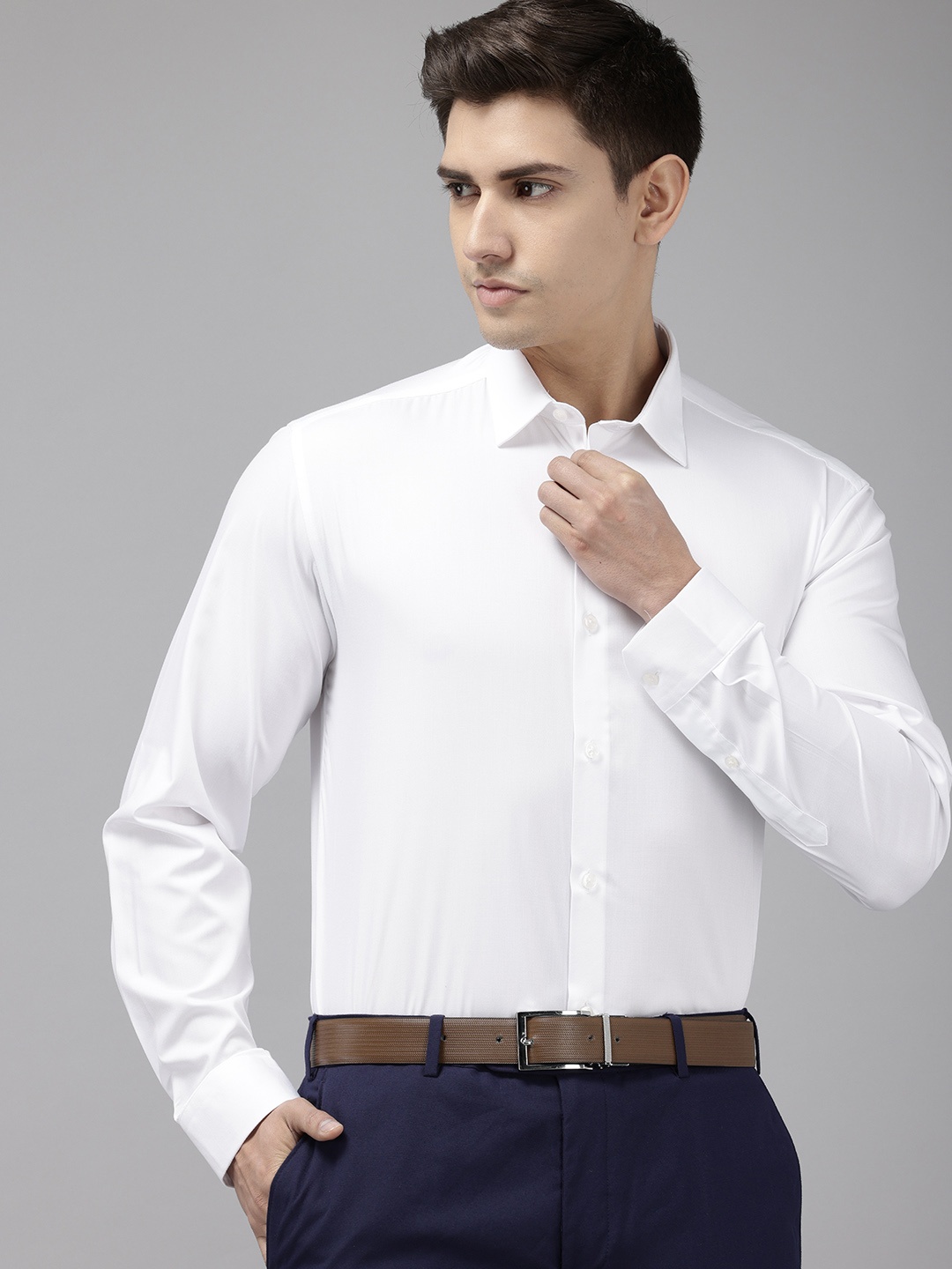 

V Dot Slim Fit Formal Shirt, White