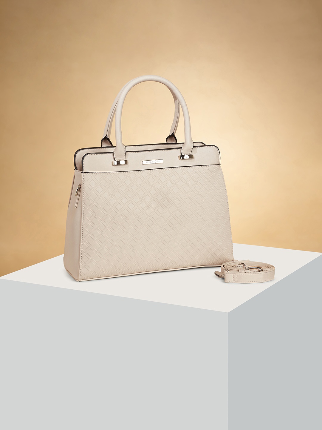 

Forever Glam by Pantaloons Structured Handheld Bag, Off white