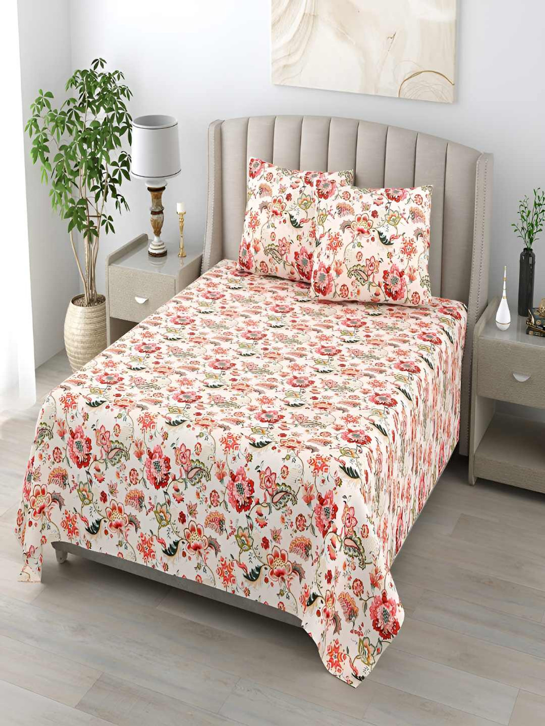 

tundwal's Peach-Coloured & Green Floral 210 TC Single Bedsheet with 1 Pillow Covers