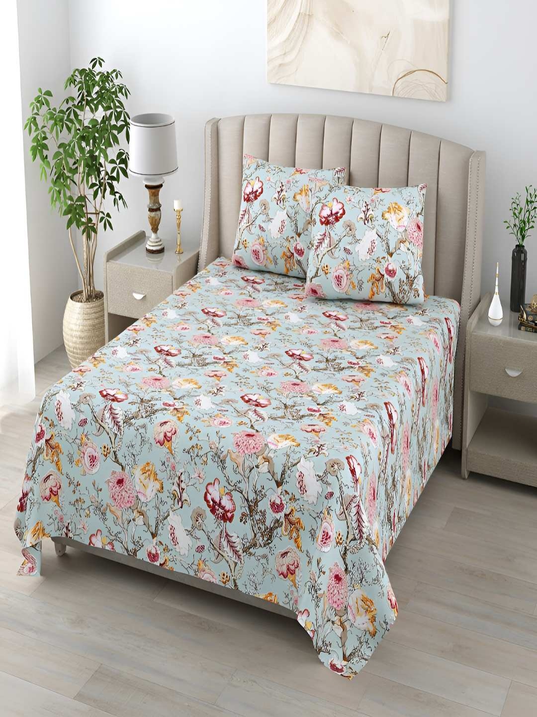 

tundwal's Blue & Red Floral Cotton 210 TC King Bedsheet with 2 Pillow Covers