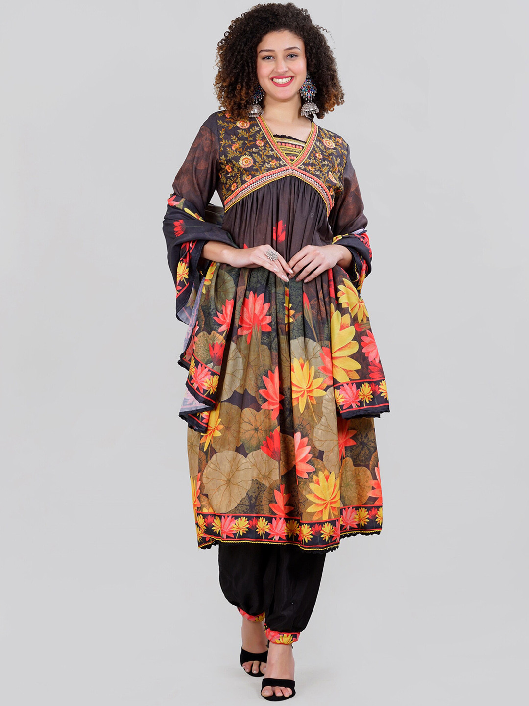 

MEHNAM Floral Printed V-Neck Thread Work Empire A-Line Kurta with Salwar & Dupatta, Grey