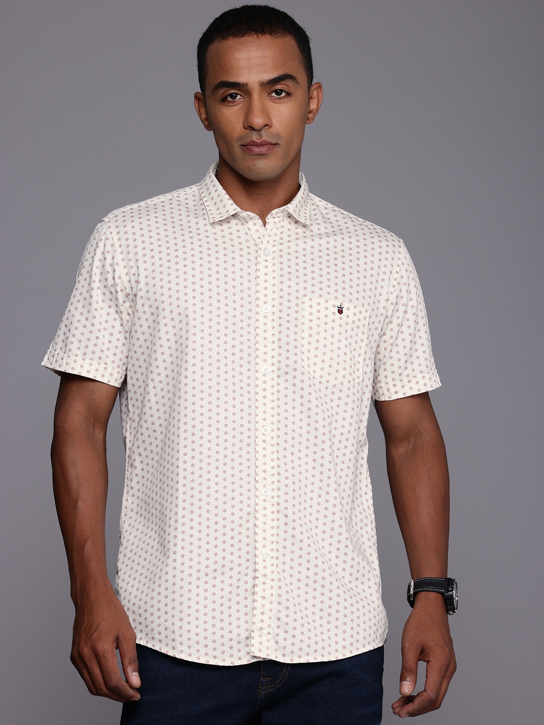 

Louis Philippe Jeans Pure Cotton Slim Fit Floral Opaque Printed Casual Shirt, Off white