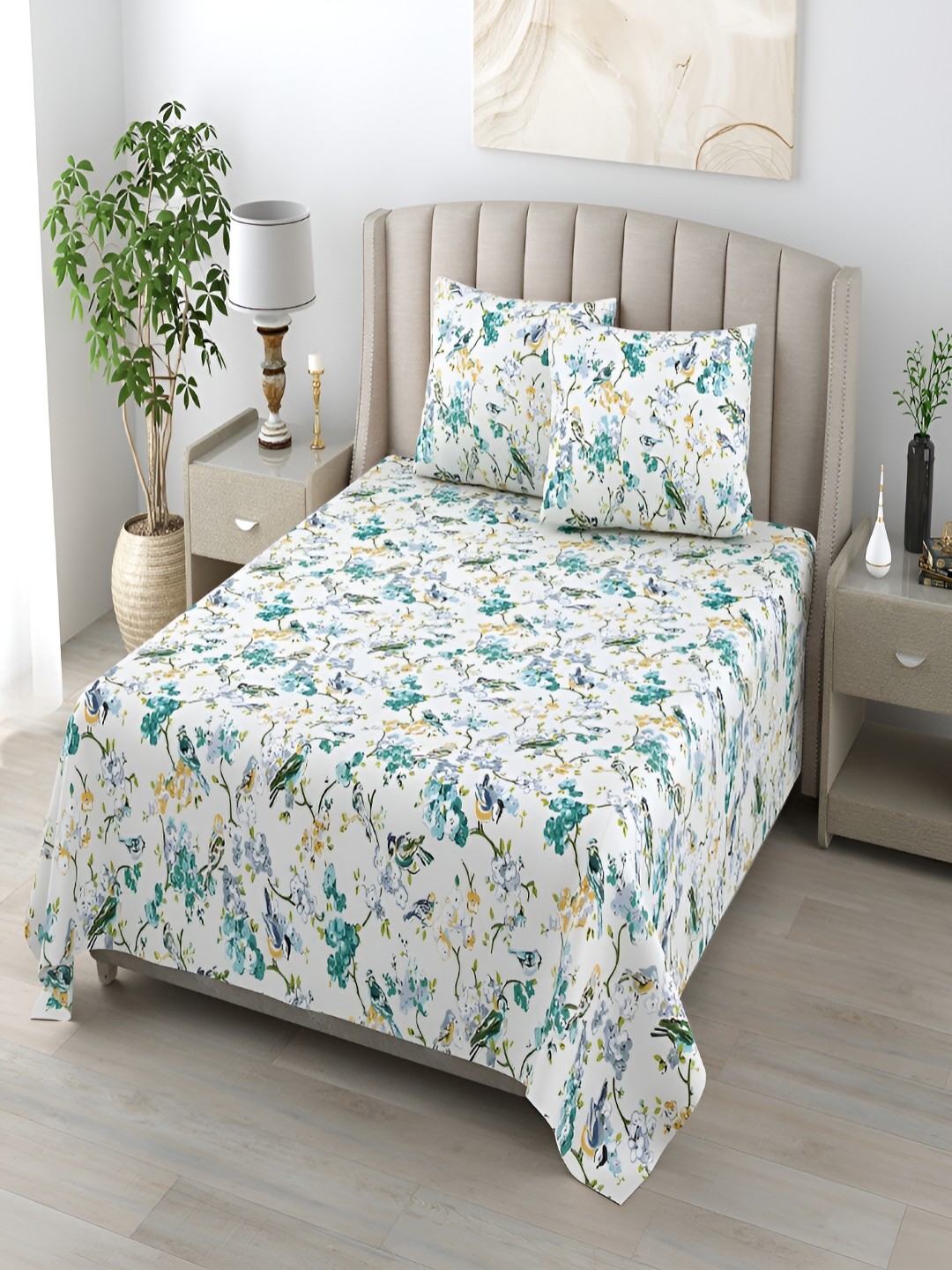 

CHICERY White & Blue Floral 210 TC King Bedsheet with 2 Pillow Covers
