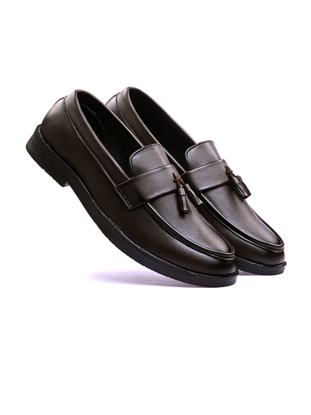 

ITALIAN ELEGANZA Men Round Toe Lightweight Loafers, Black