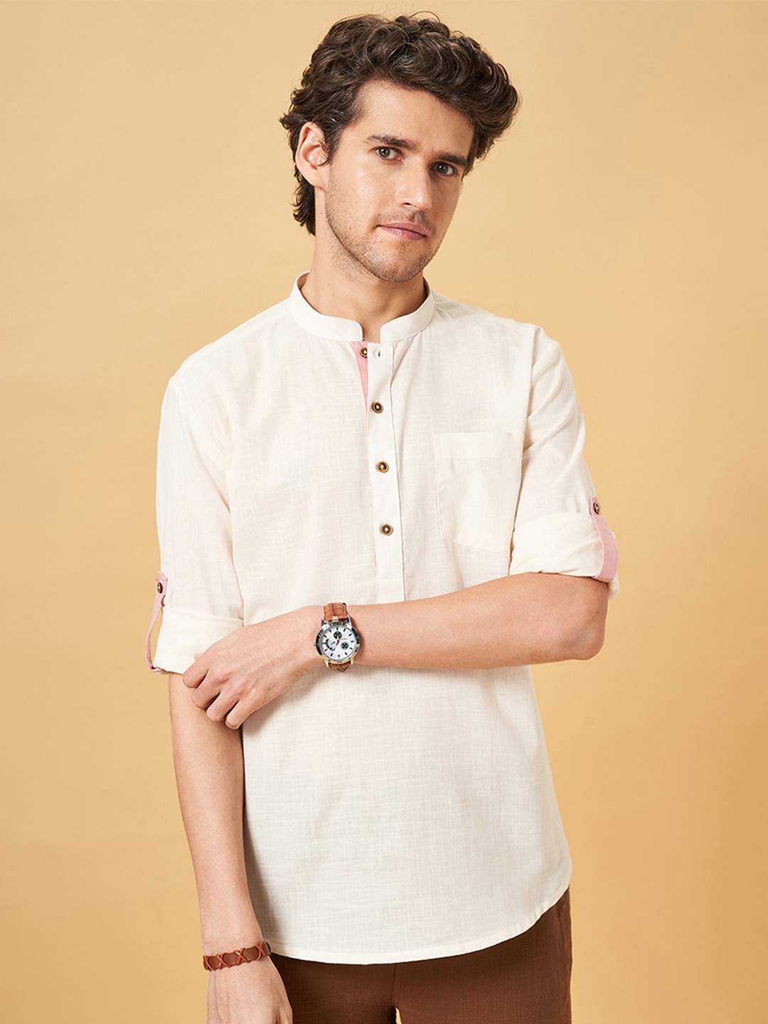 

indus route by Pantaloons Mandarin Collar Cotton Linen Straight Short Kurta, White