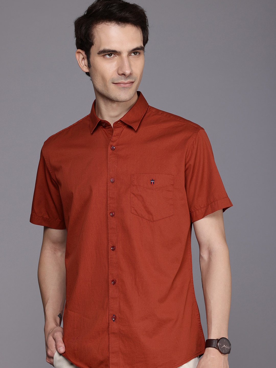 

Louis Philippe Sport Men Slim Fit Pure Cotton Casual Shirt, Rust