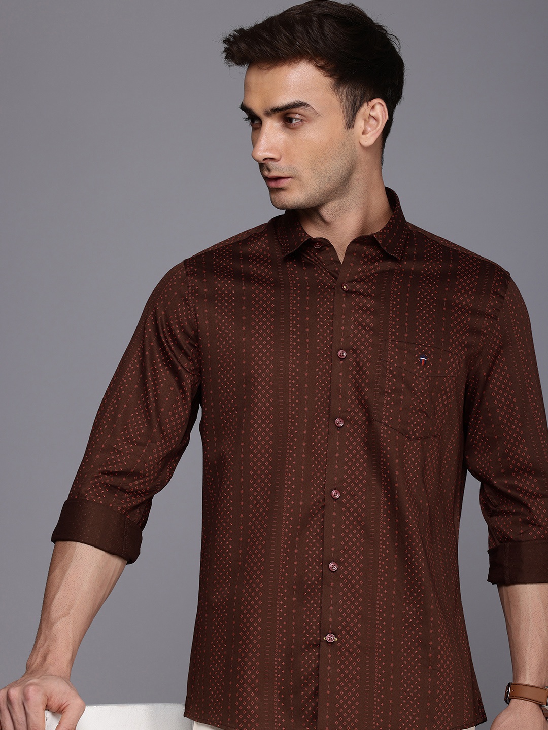 

Louis Philippe Sport Pure Cotton Slim Fit Geometric Printed Casual Shirt, Brown