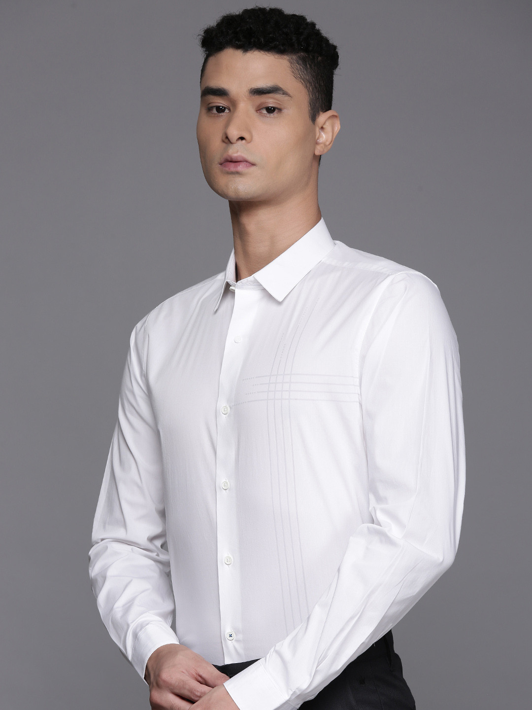 

Louis Philippe Ath.Work Super Slim Fit Opaque Striped Semiformal Shirt, White