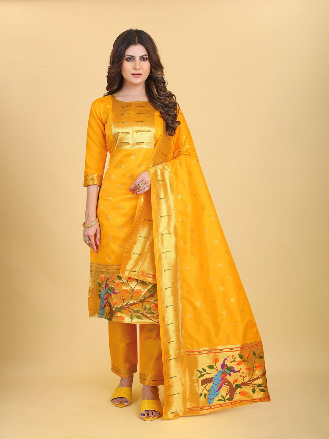 

Royal Rajgharana Saree Pure Silk Unstitched Dress Material, Yellow