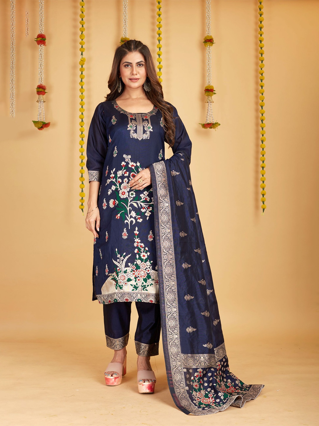 

Royal Rajgharana Saree Pure Silk Unstitched Dress Material, Navy blue
