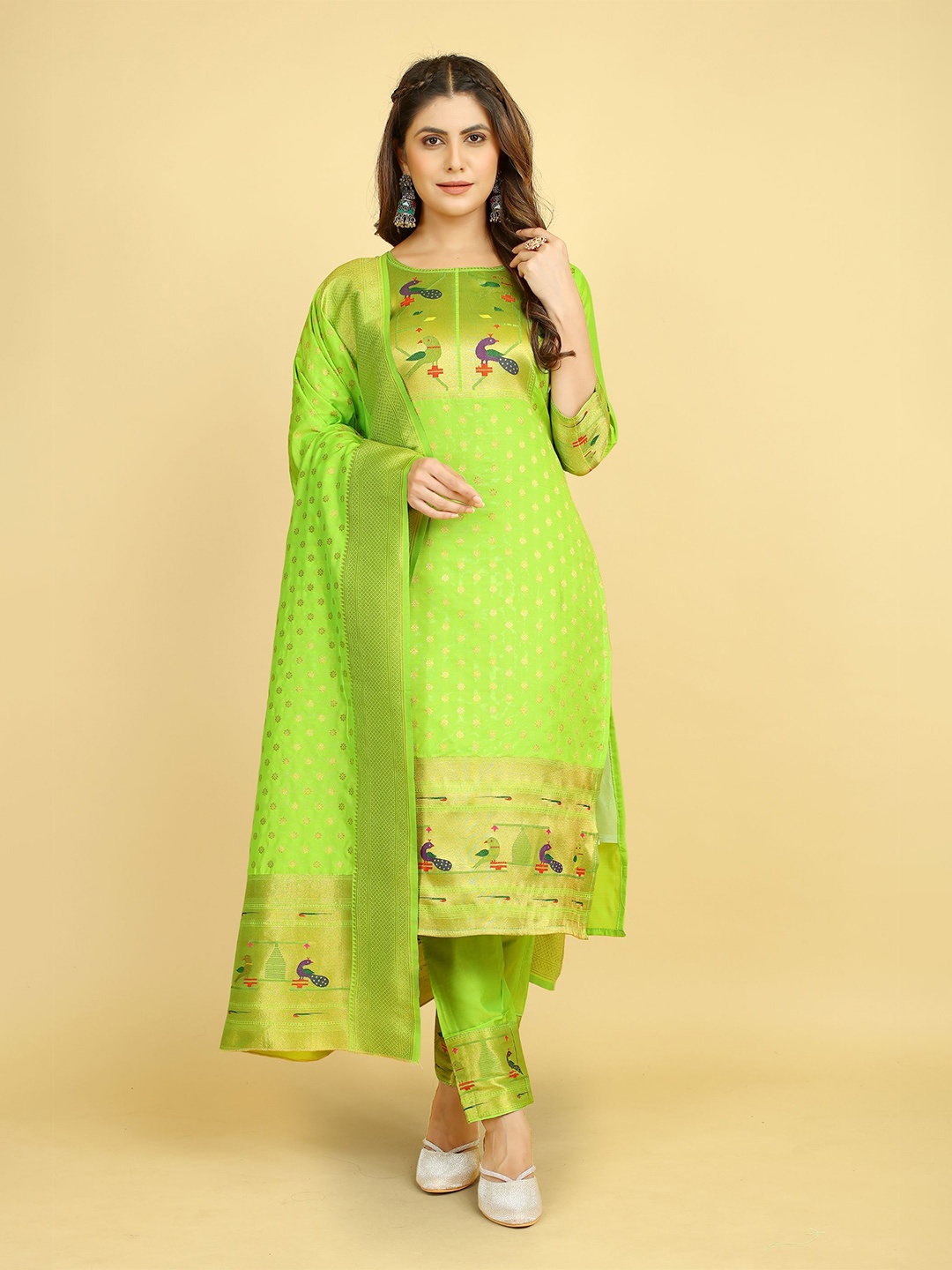 

Royal Rajgharana Saree Pure Silk Unstitched Dress Material, Lime green