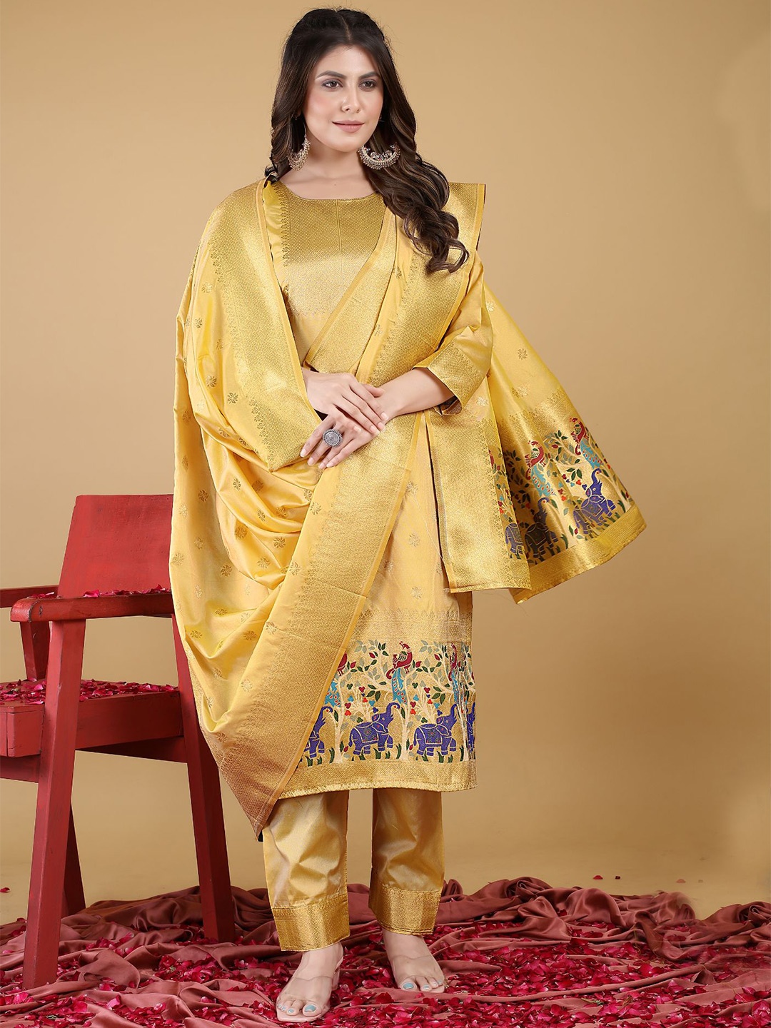 

Royal Rajgharana Saree Ethnic Motifs Woven Design Zari Pure Silk Unstitched Dress Material, Cream