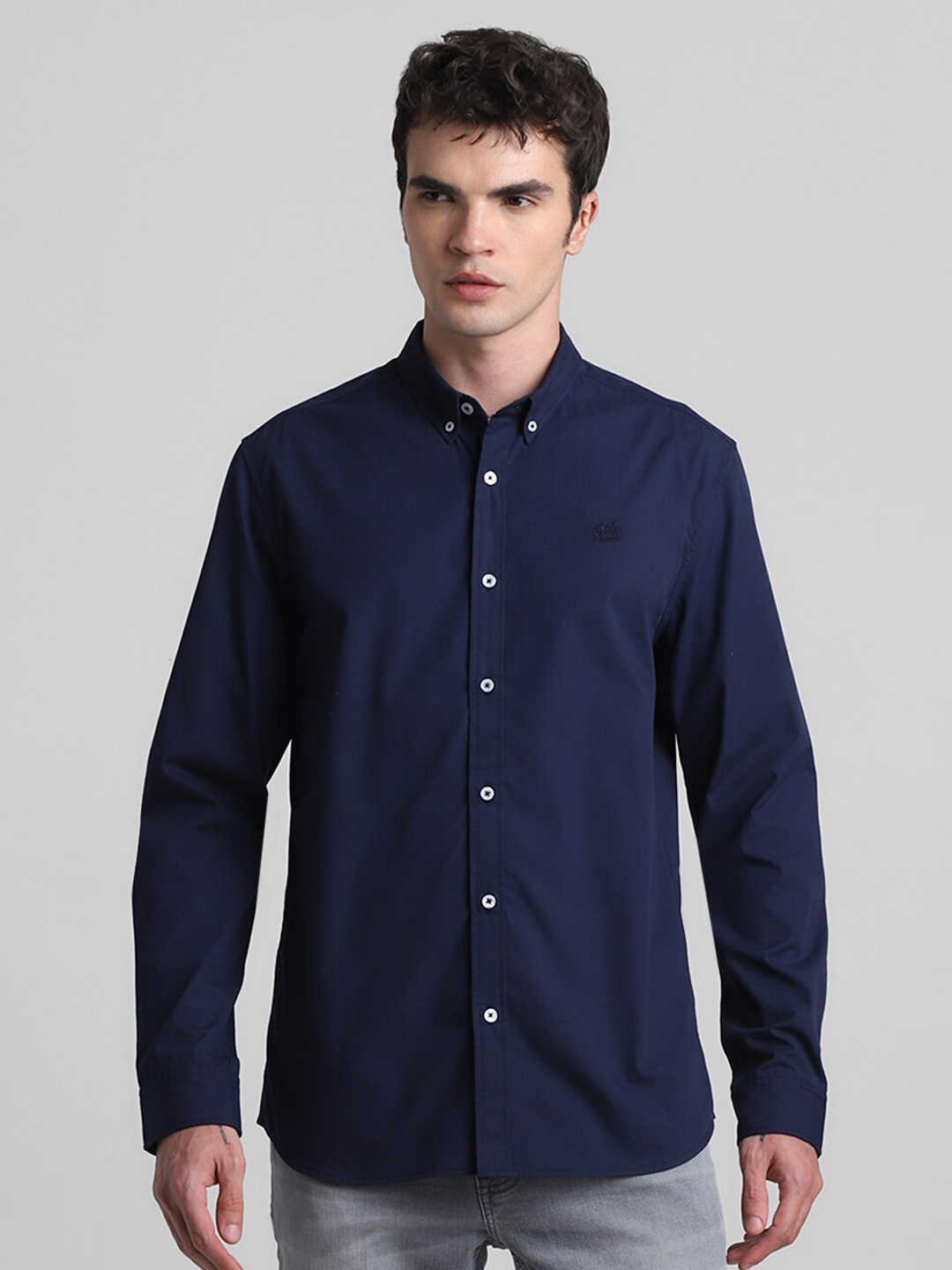 

Jack & Jones Slim Fit Button-Down Collar Pure Cotton Casual Shirt, Navy blue