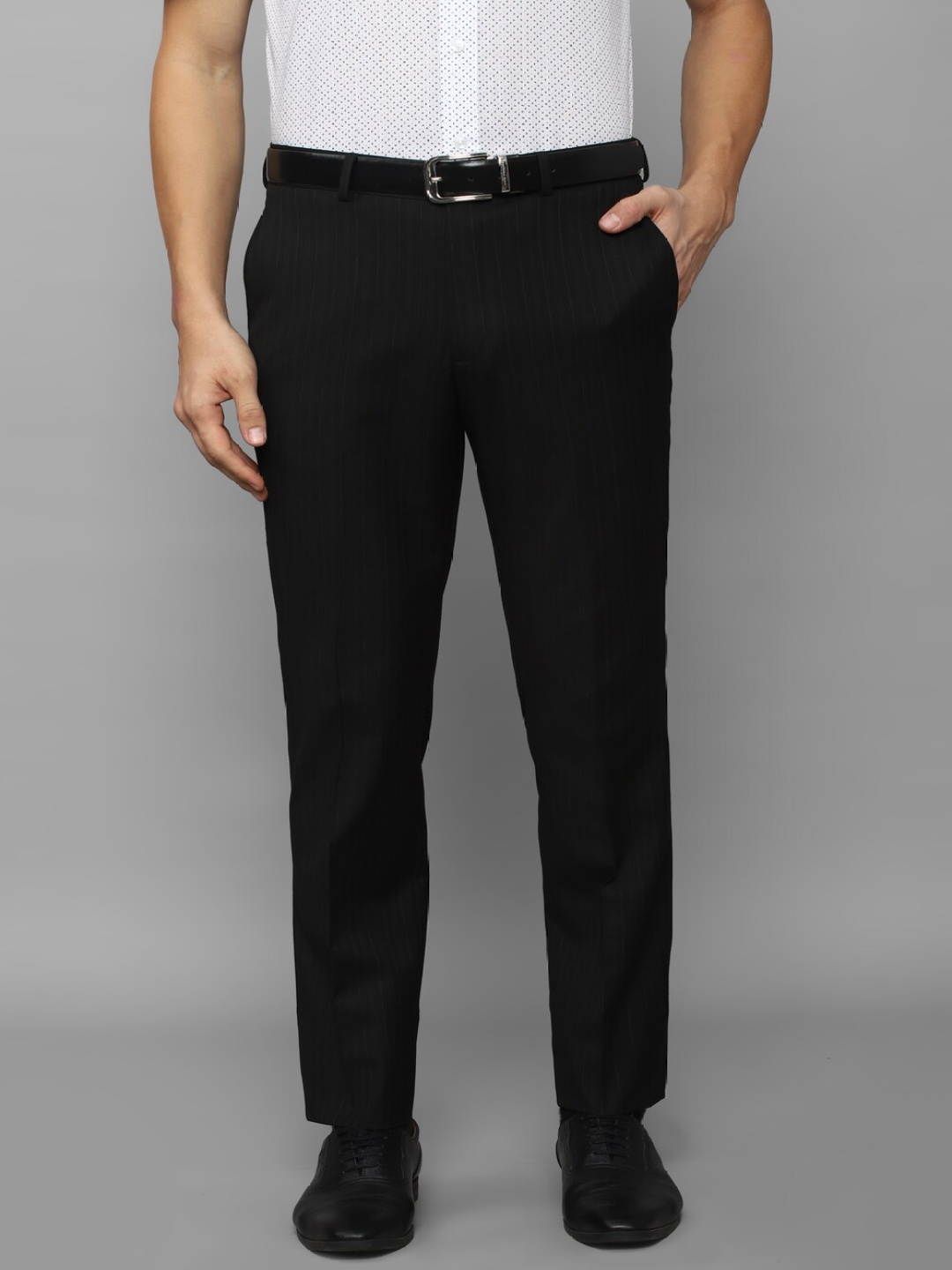 

Louis Philippe Men Striped Slim Fit Formal Trousers, Black
