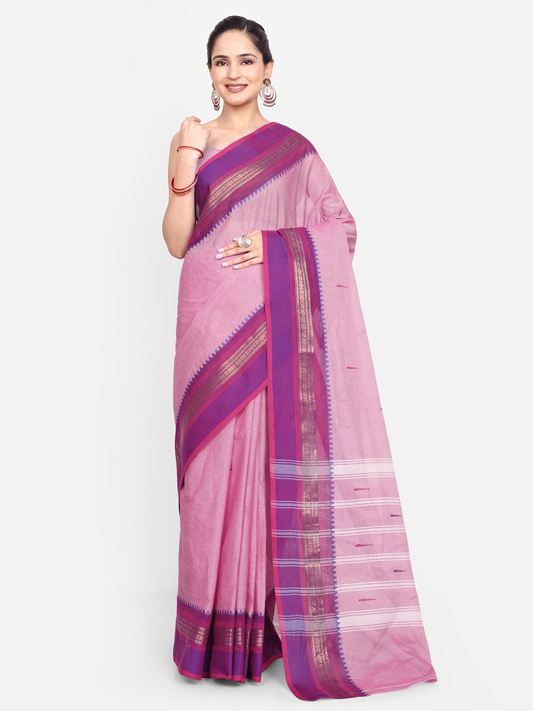 

SENSAN Zari Pure Cotton Chettinad Saree, Magenta