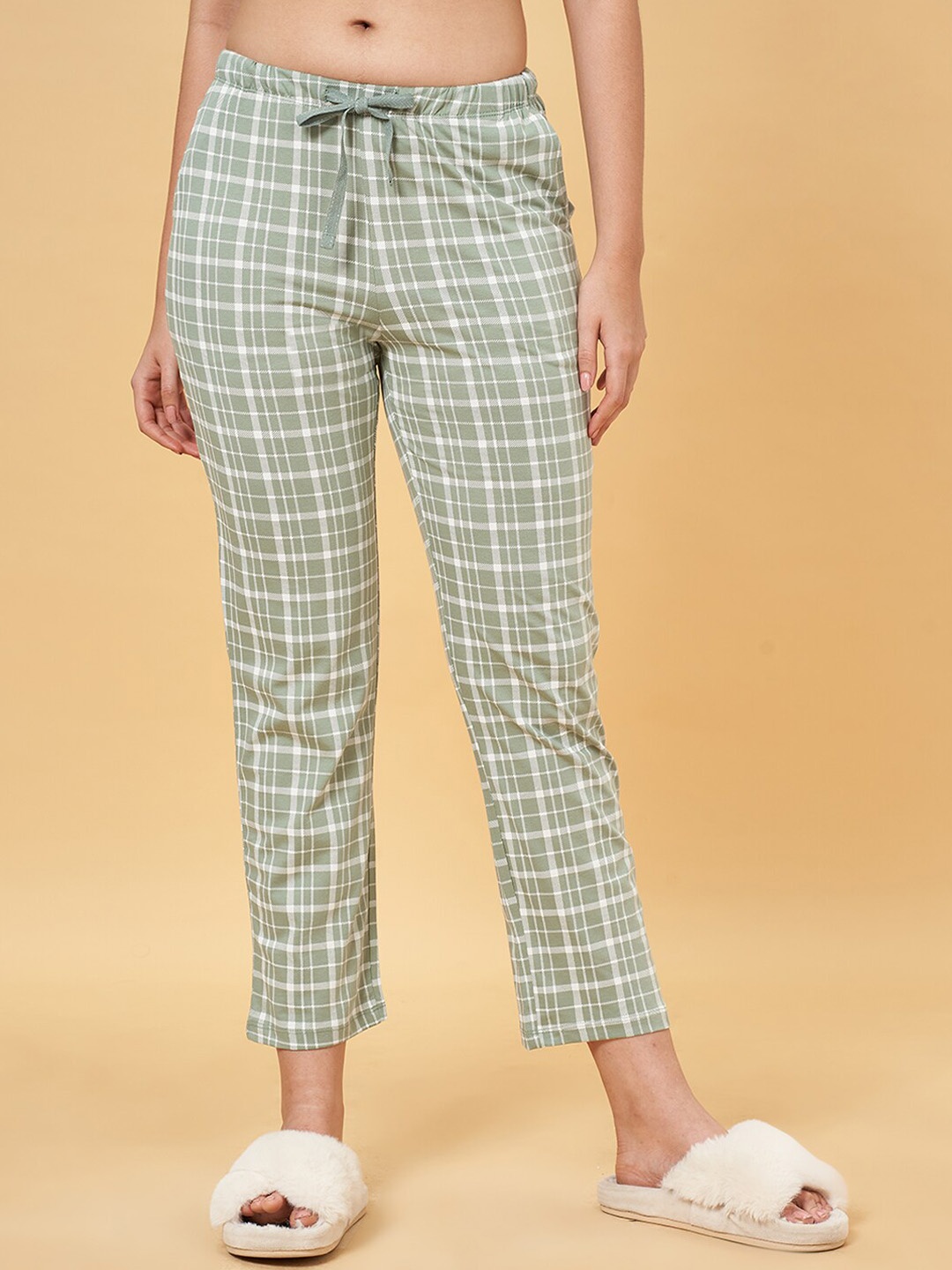 

Dreamz by Pantaloons Women Checked Pure Cotton Lounge Pants, Green