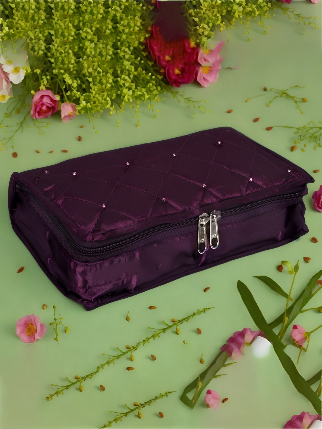 

Kuber Industries Purple Self Design Water Resistant Jewellery Organiser